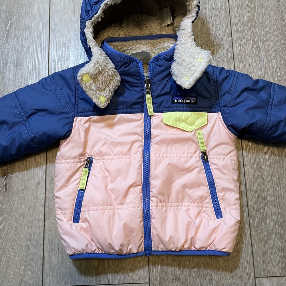 Patagonia Baby Reversible Puff-Ball Jacket - Blue Pink, Sherpa Lined Hooded 12 M - Picture 3 of 10